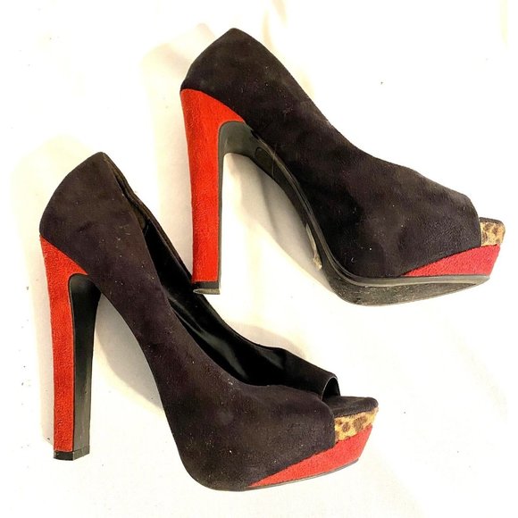 Heart in D Platform Peep Toe Pumps Black Red Faux Suede Stiletto Heel Size 8 - Picture 1 of 7
